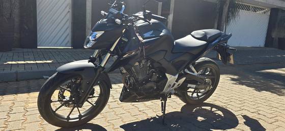 HONDA CB 300F TWISTER CBS 